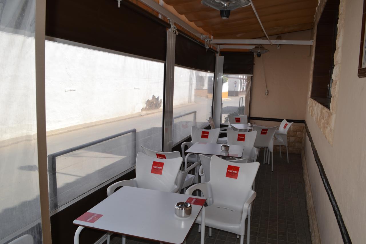Hostal Pension La Ruta Paterna del Campo Luaran gambar